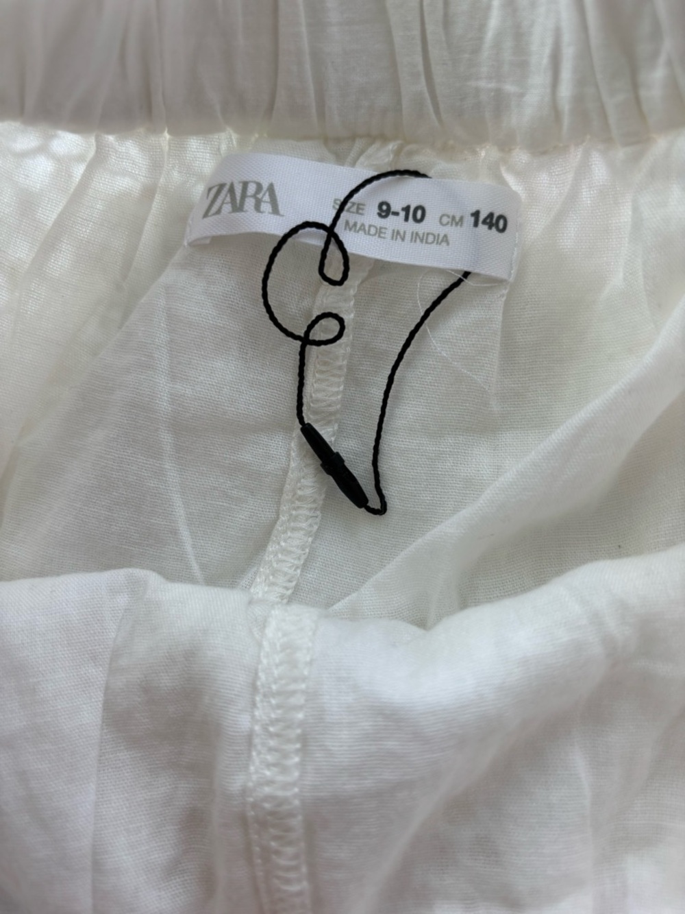 Zara Girls’ Eyelet White Skirt 9-10 - Picture 4 of 5